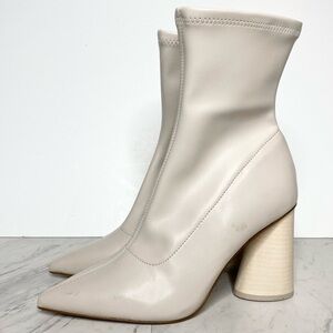 Steve Madden Valyant Pointy Toe Faux Leather Bootie 9M